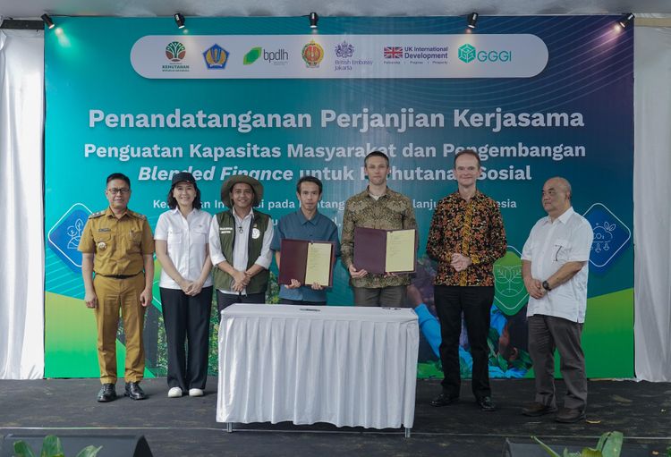 gambar berita