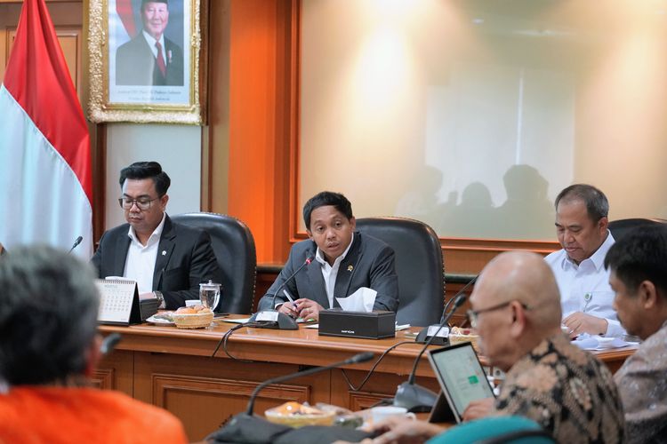 gambar berita