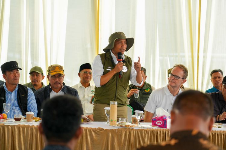 gambar berita