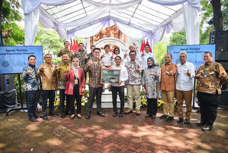gambar berita